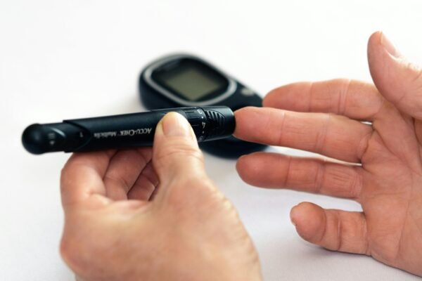 Early Signs of Diabetes in Women: What to Watch For 2024